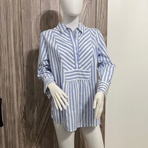 Vineyard Vines Blue and White Striped Button Down Shirt